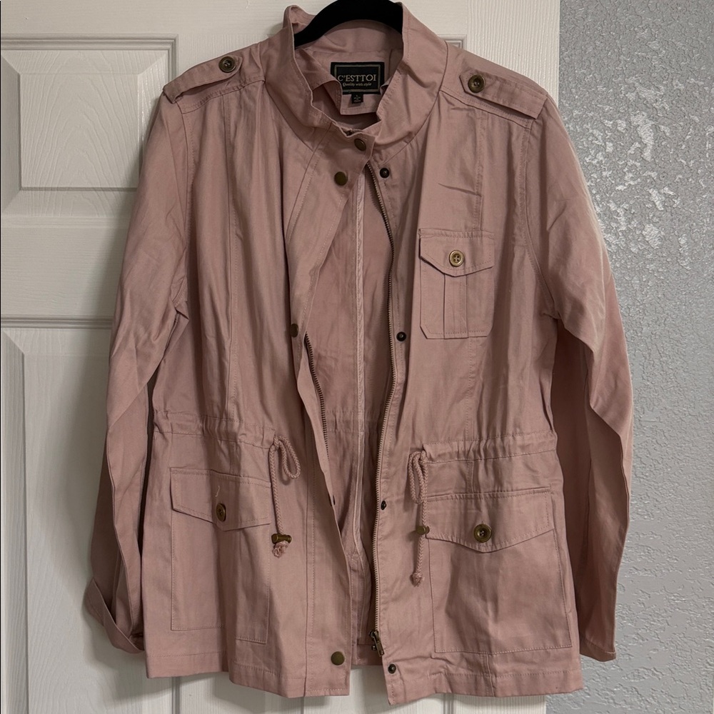 C’ESTTOI Women's Utility Jacket in Light Pink